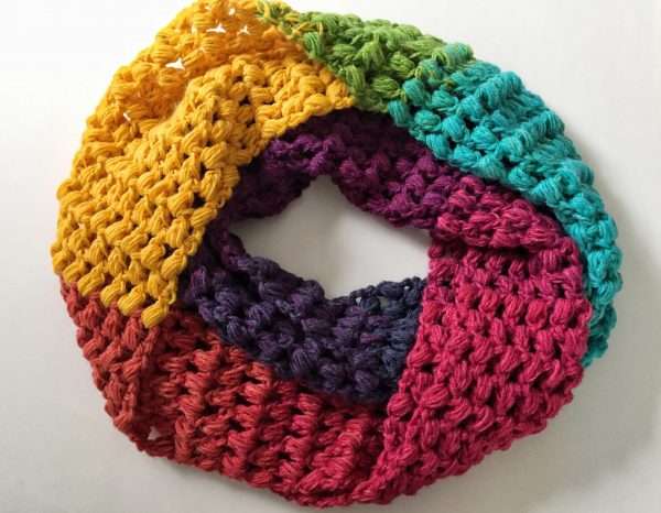 How to Crochet a Puff Stitch Infinity Scarf - This Pixie Creates