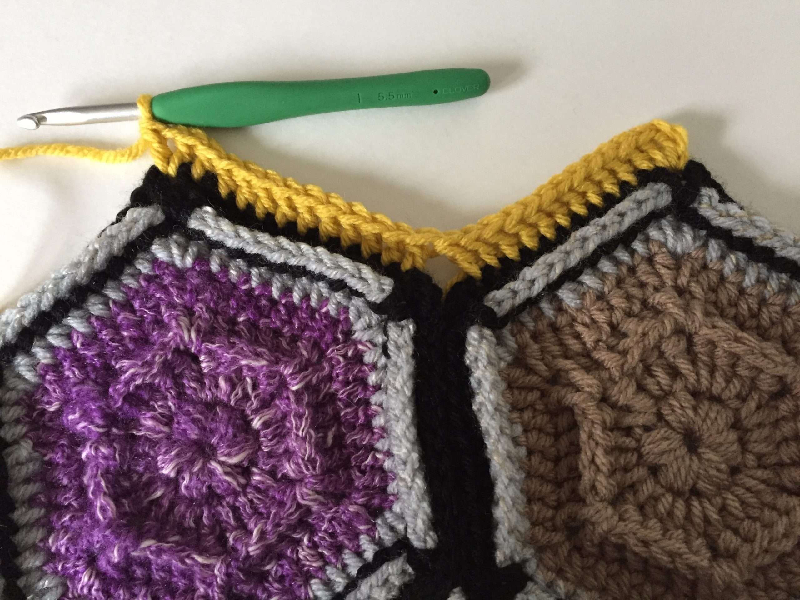 Crochet Border for a Hexagon Blanket