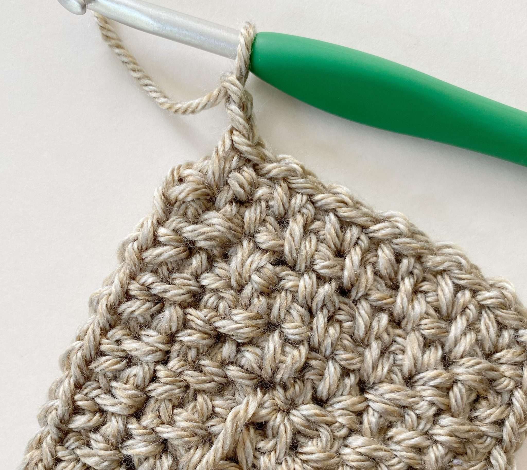 How to Crochet a Perfect Moss Stitch Square - This Pixie Creates