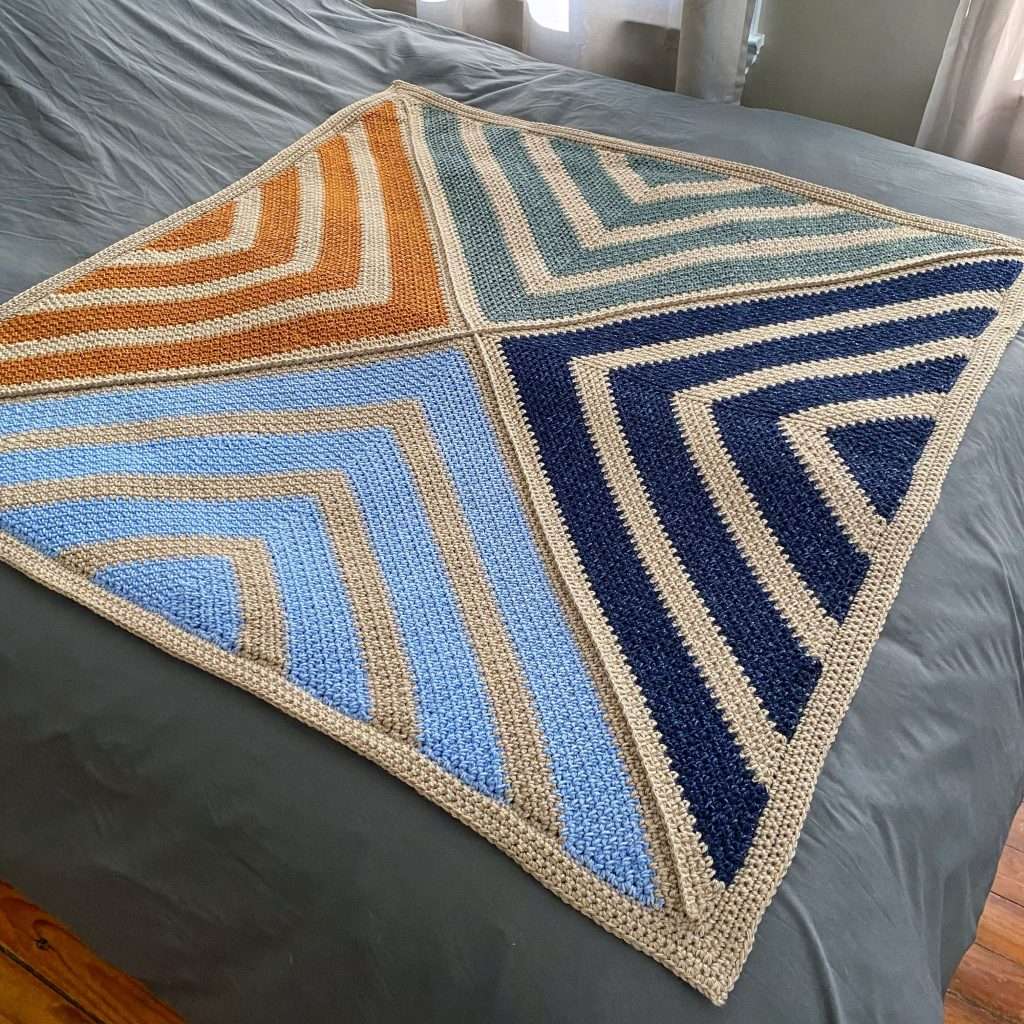Easy Color Block Four Triangles Blanket using the Moss Stitch