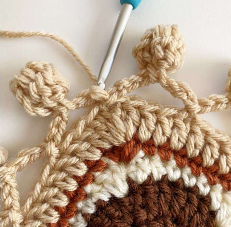 Pom Pom Border Tutorial