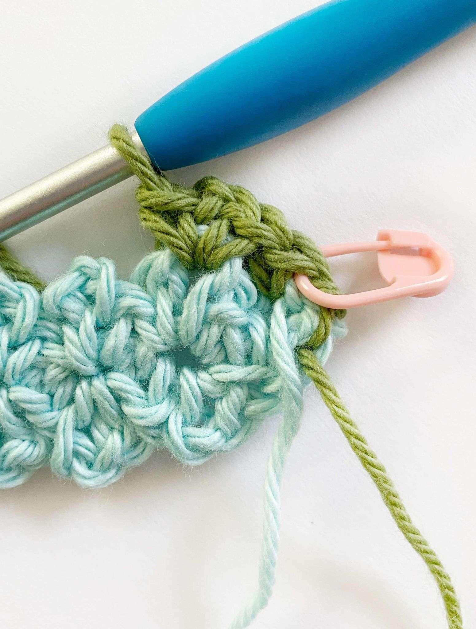 Round 2 of the Lacy Dainty Potholder
