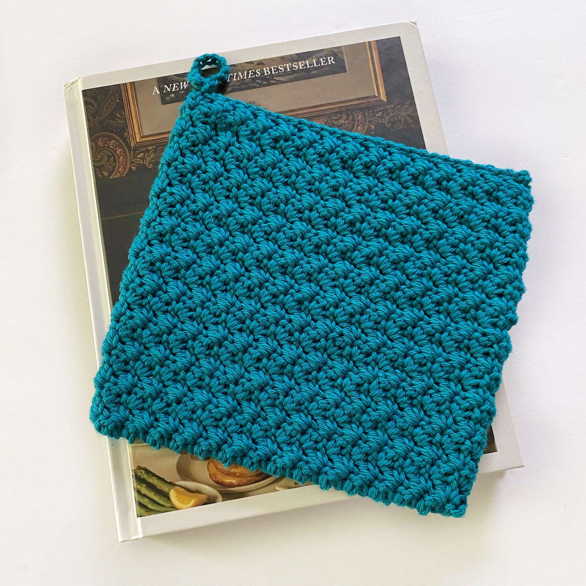 Easy Textured Suzette Stitch Crochet Potholder Pattern