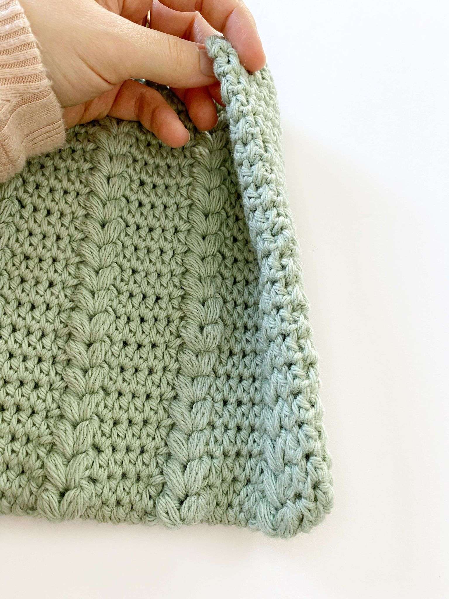 Invisible Side Seam of the Puff Stitch Heart Potholder Crochet Pattern