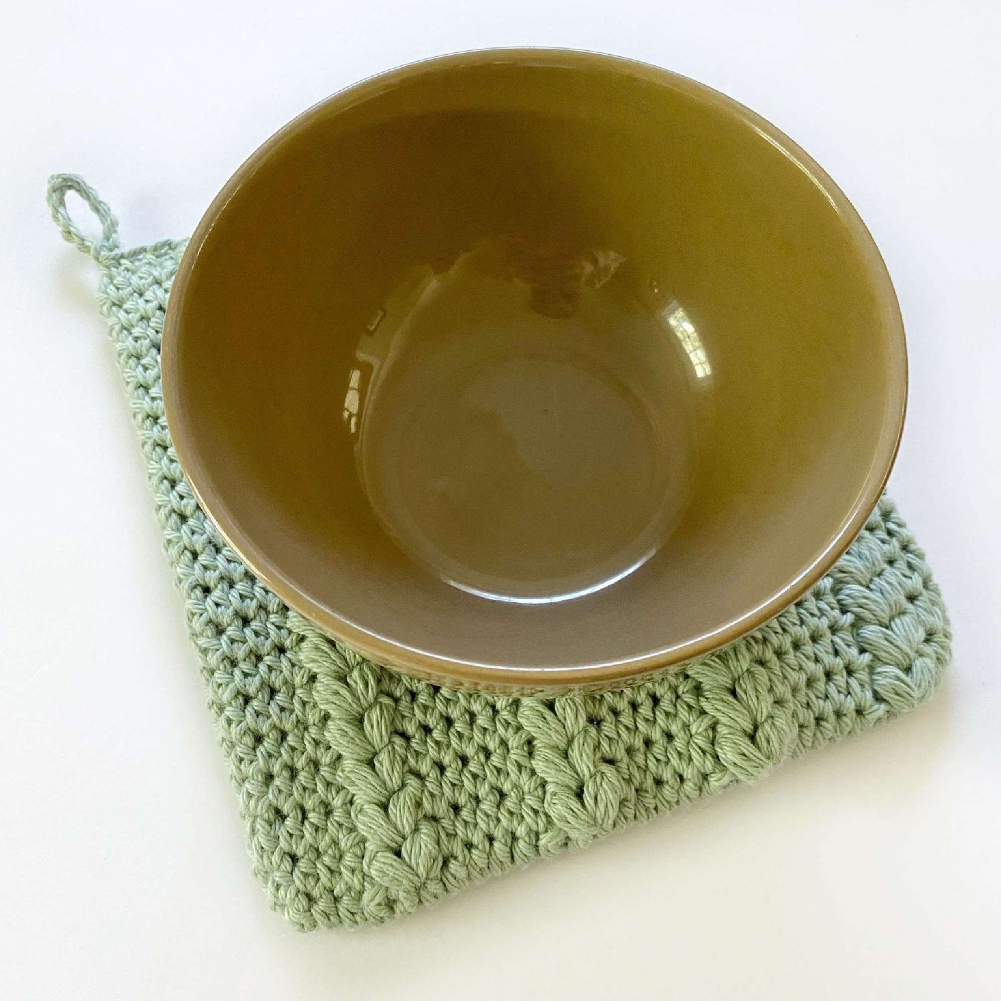 Puff Stitch Heart Crochet Potholder Pattern