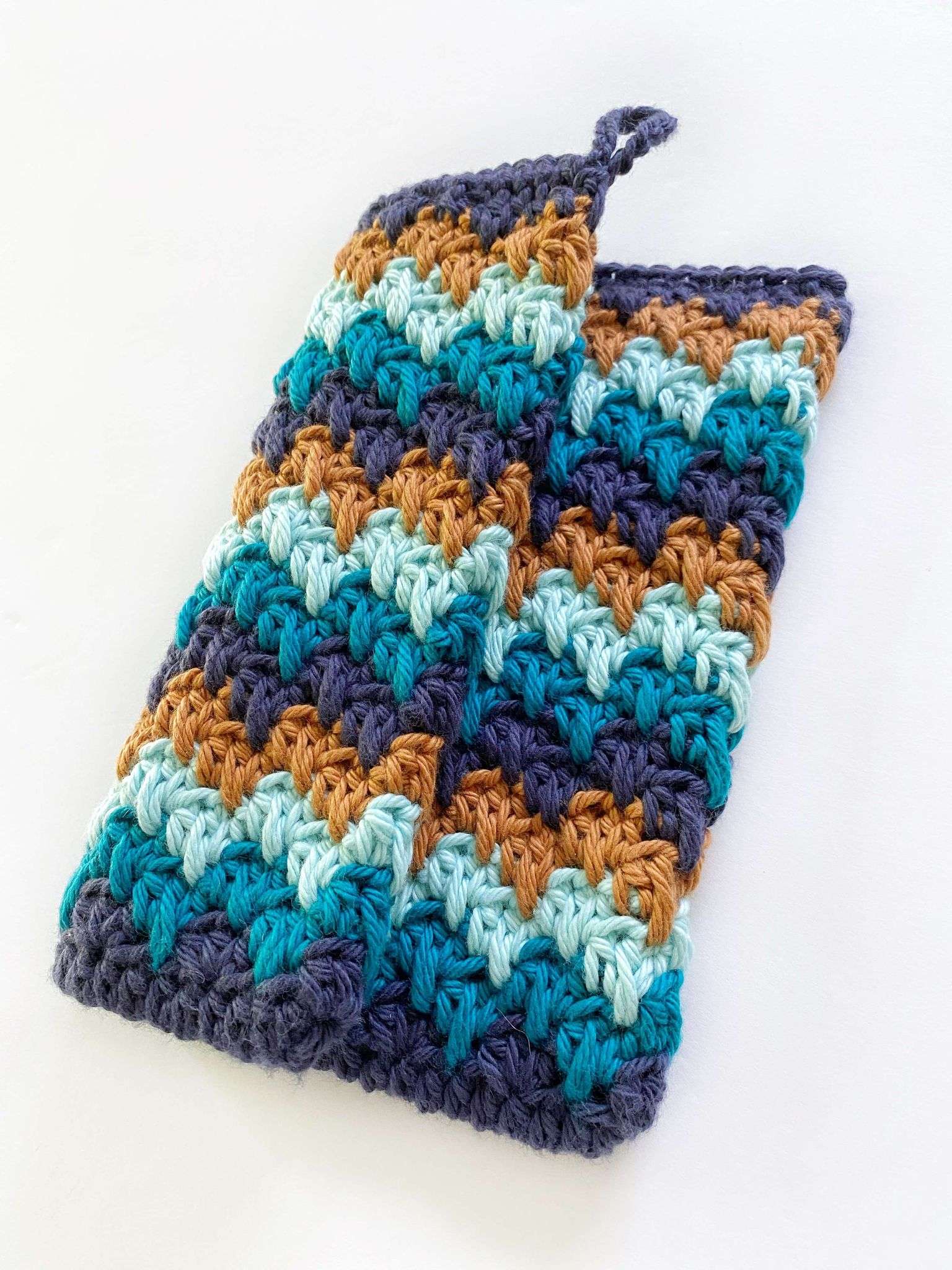 Granny Spike Stitch Crochet Potholder Side Seam