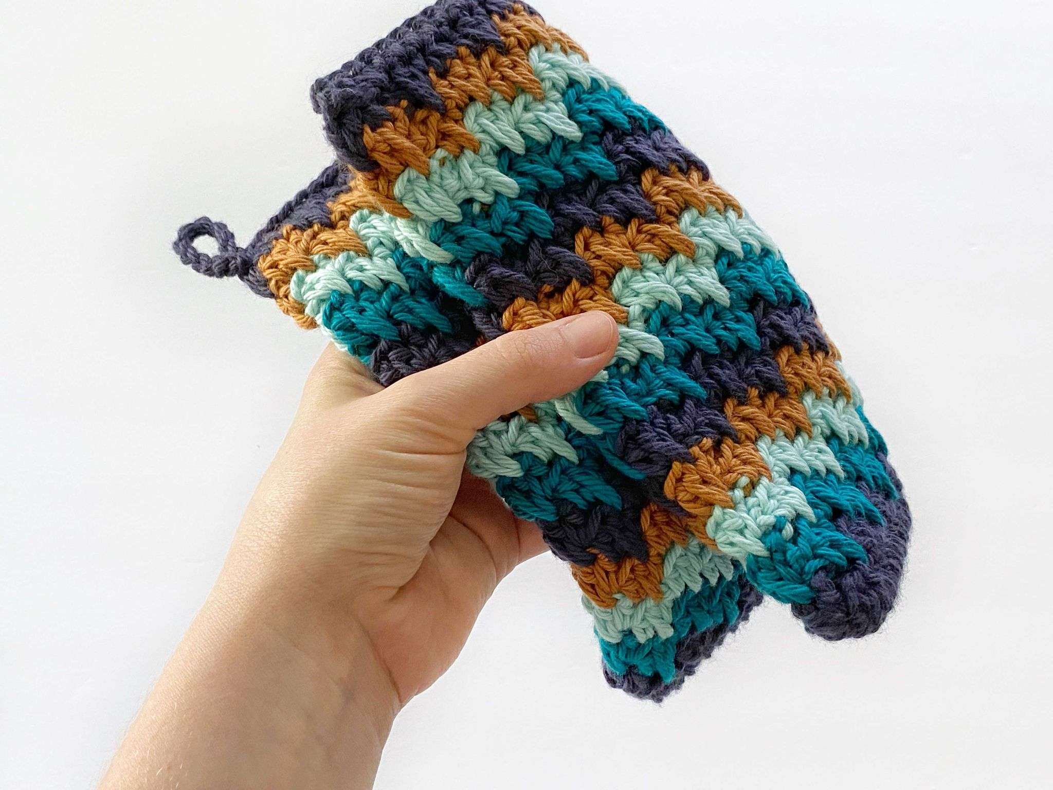 Fun Squiggly Stripe Double Thick Crochet Potholder Pattern