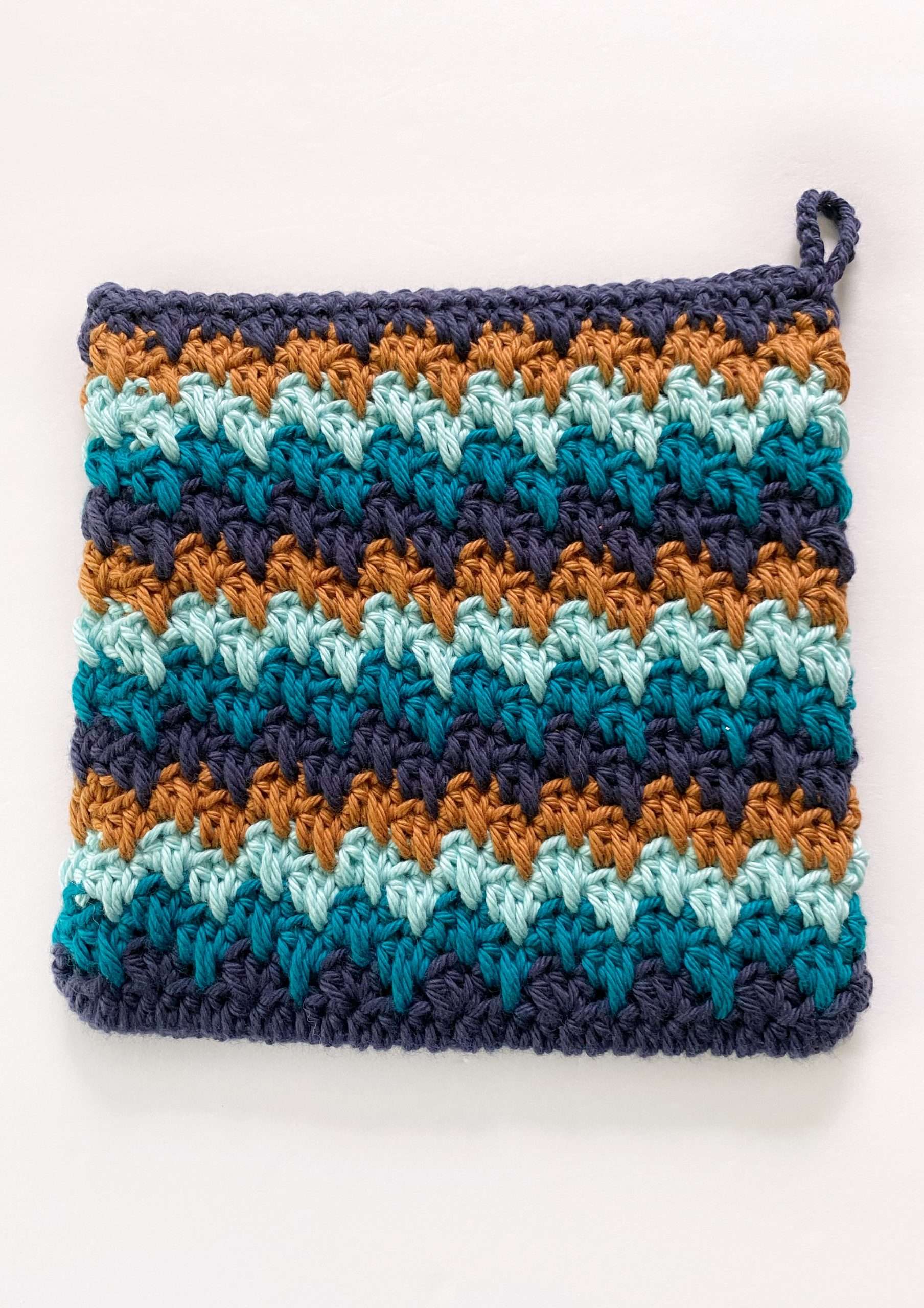 Back Side of the Crochet Granny Stitch Spike Potholder Pattern