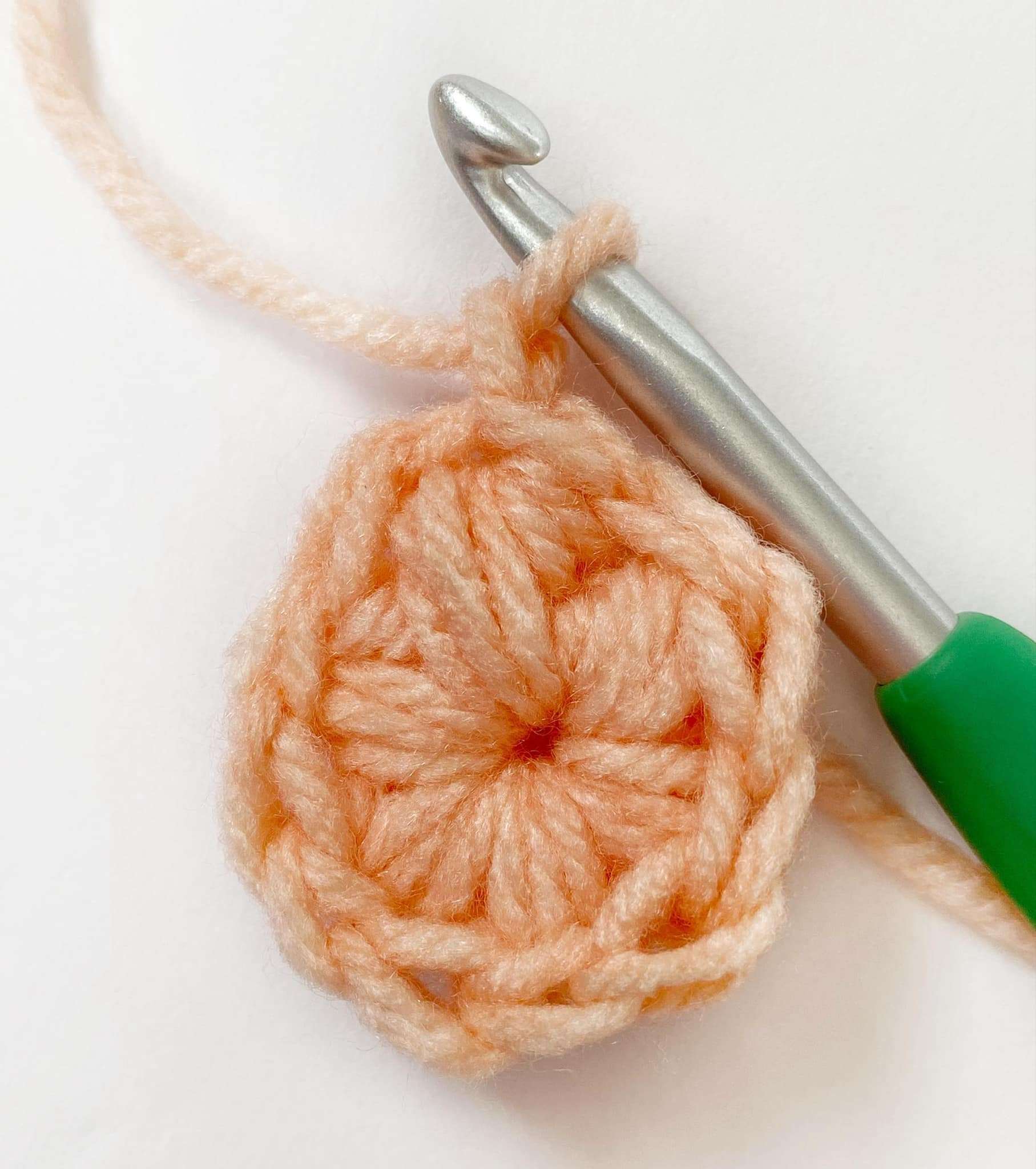 Round 1 of the Dusk to Dawn Crochet Textured Hexagon
